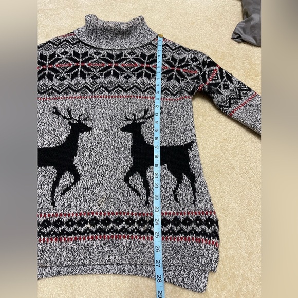 Ruby Moon - Christmas Sweater with Reindeers - Size: Small - Picture 3 of 5